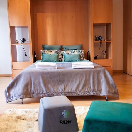 Peter Five Flat By Tonsdeverde Apartment Braga Bagian luar foto