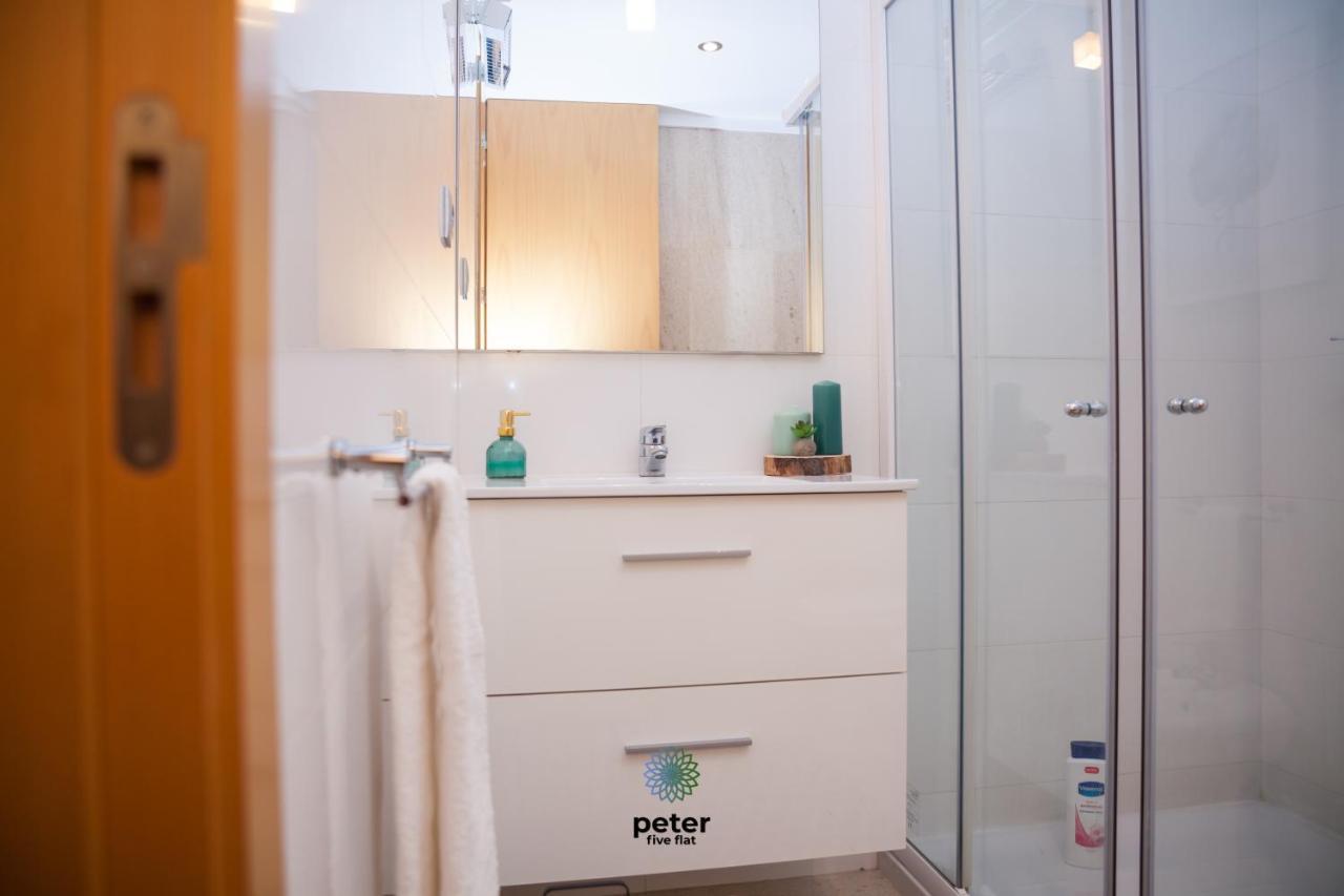 Peter Five Flat By Tonsdeverde Apartment Braga Bagian luar foto